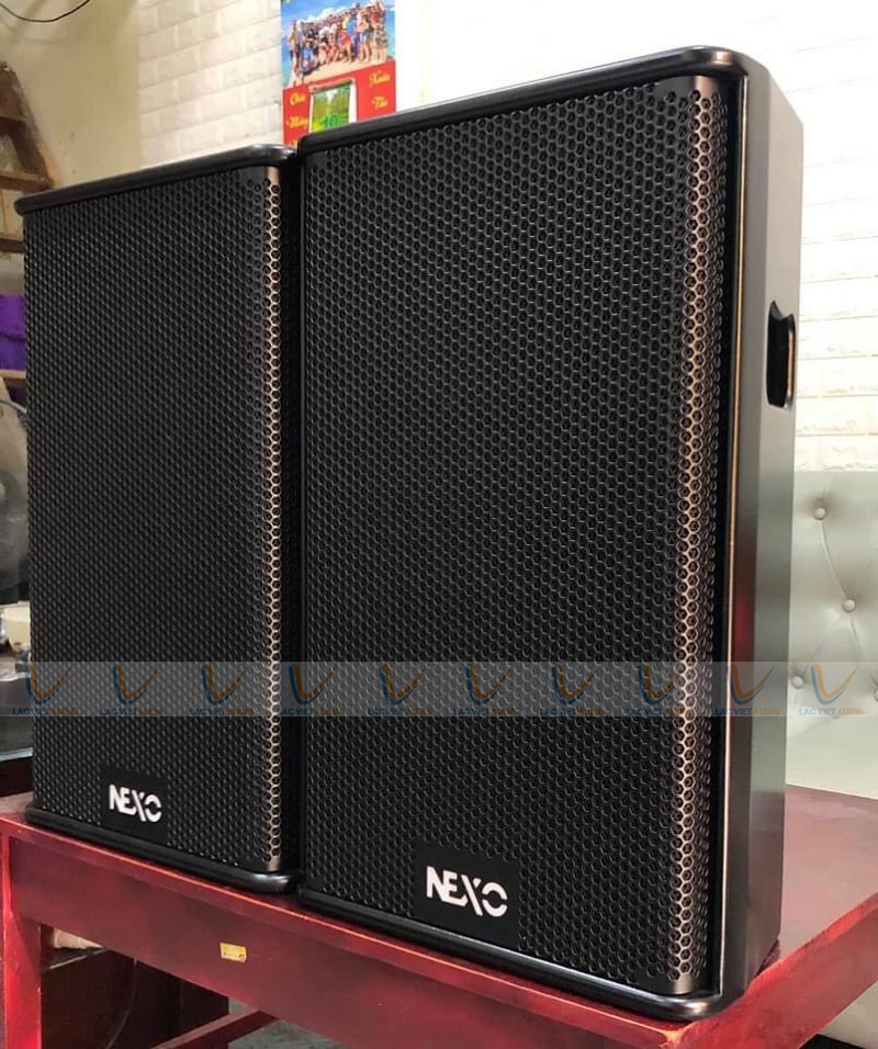 Loa sân khấu NEXO PS12 thường được sử dụng cho các hệ thống âm thanh chuyên nghiệp