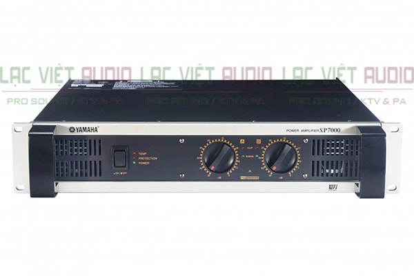 Cục đẩy công suất Yamaha XP7000 