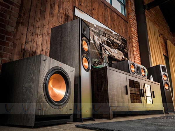 Lấy loa bass làm loa sub không thể đáp ứng được cho những hệ thống lớn Lấy loa bass làm loa sub không thể đáp ứng được cho những hệ thống lớn