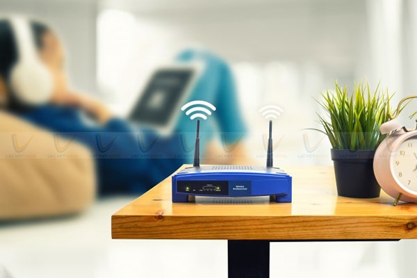 Amply bị nghẹt tiếng do nhiễm sóng wifi