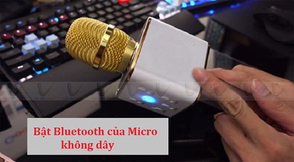Bật bluetooth trên micro không dây