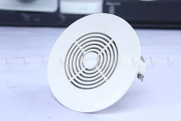 Loa Bosch LBC 3950/01 với thiết kế nhỏ gọn hút mắt