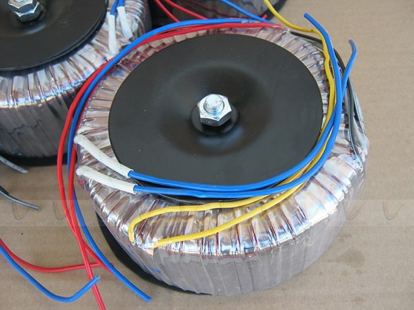 Biến áp nguồn của đẩy