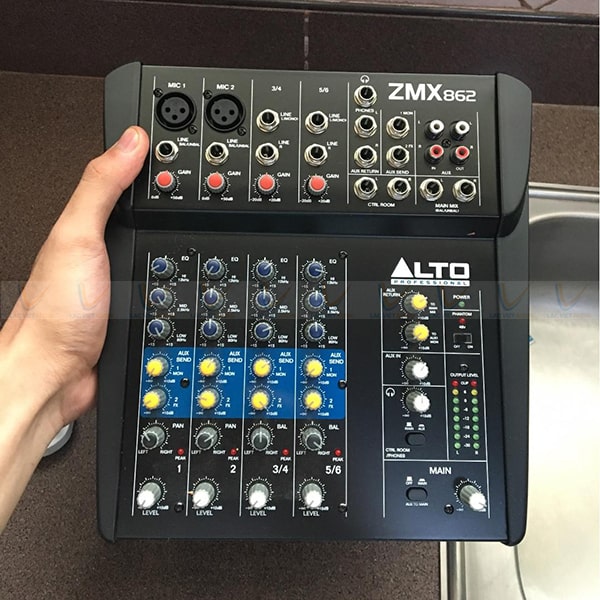 6 channel  mixer tốt nhất Alto ZMX862