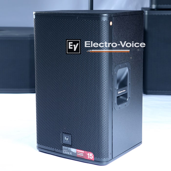 Thiết kế của Electro-Voice ELX115P hiện đại cuốn hút