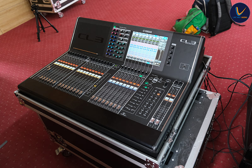 Bàn mixer Yamaha CL3 khả năng xử lý âm thanh chất lượng cao, âm thanh chuyên nghiệp