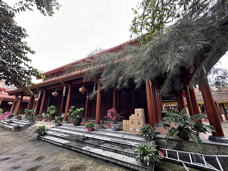 Các thùng thiết bị được chuyển đến an toàn