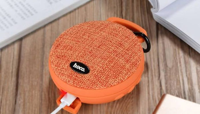 Sạc nhồi cho loa bluetooth mini lần đầu khi mua loa về