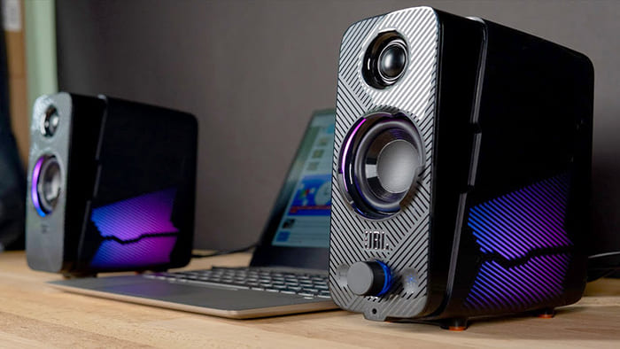 Chọn những thương hiệu loa vi tính gaming nổi tiếng như JBL, Logitech, Microlab