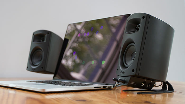 Loa PC bass cực mạnh Klipsch Promedia 2.1: 2.300.000 đồng