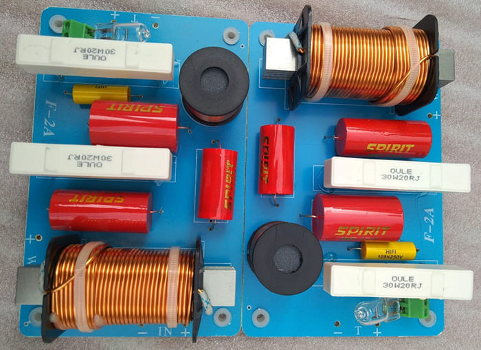 Phân tần loa 2 đường tiếng F2A: 559.000 đồng