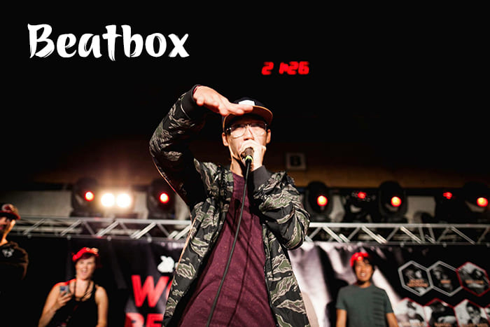 Beatbox là nghệ thuật nhạc miệng tạo ra beat cho Hip hop hay mô phỏng tiếng nhạc cụ khác
