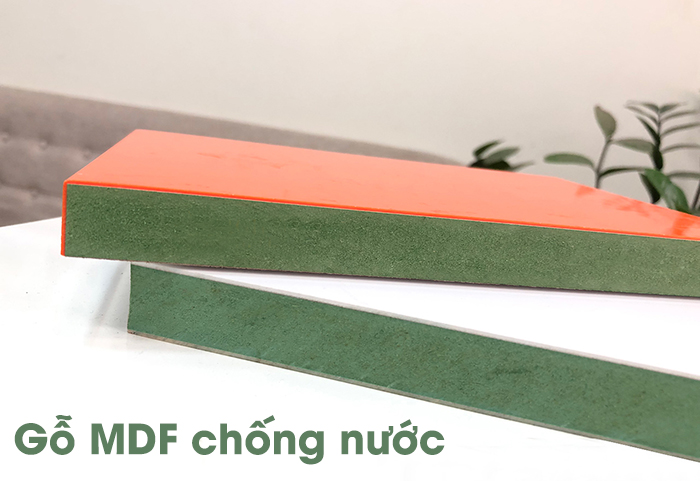 Gỗ chống nước thường có màu xanh rất dễ nhận biết