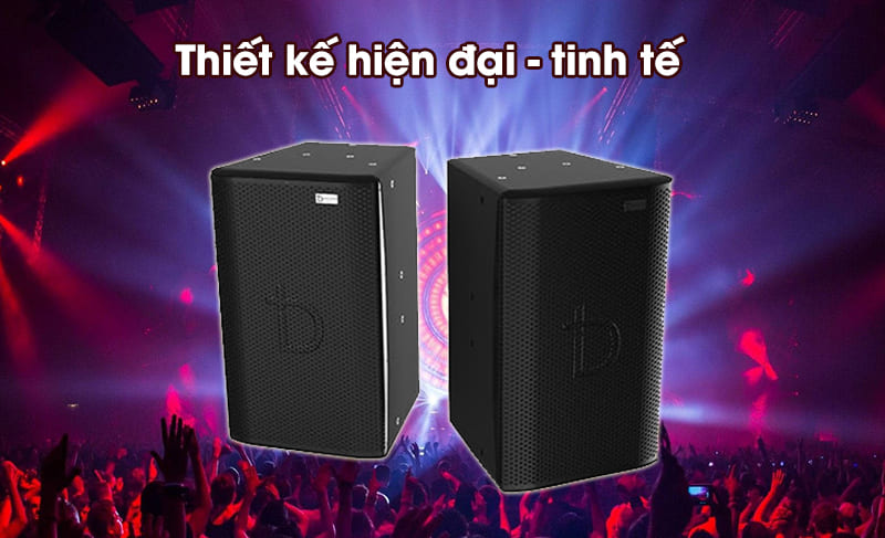 Loa sân khấu thương hiệu DB có kích thước khá lớn Loa sân khấu thương hiệu DB có kích thước khá lớn