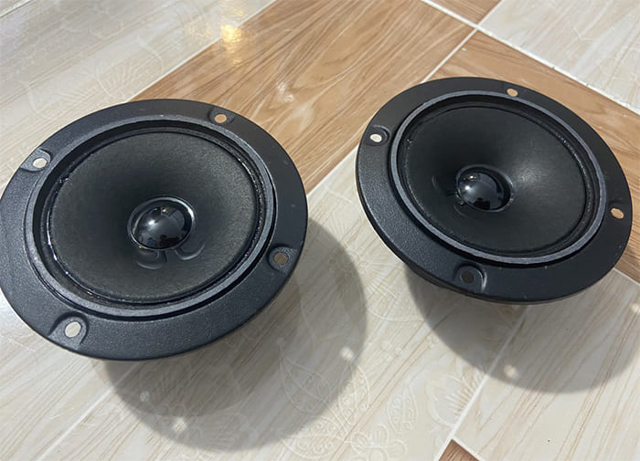 Loa tép BMB LV610: 129.000 đồng Loa tép BMB LV610: 129.000 đồng