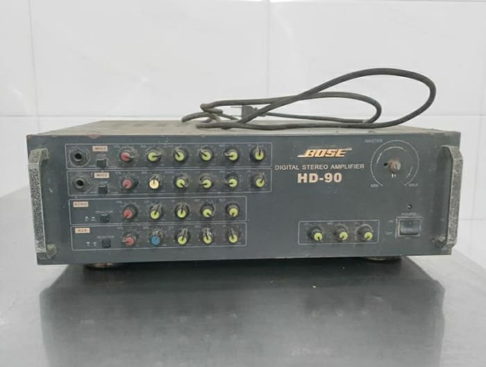 Amply karaoke Bose HD-90: 790.000 đồng