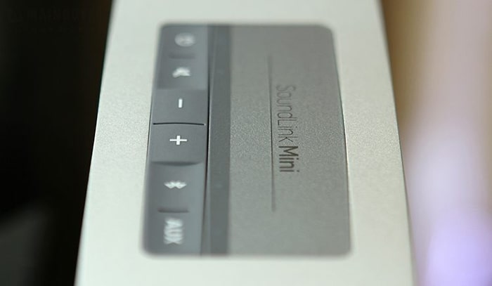 Bose Soundlink Mini sở hữu chất âm trung thực, tự nhiên