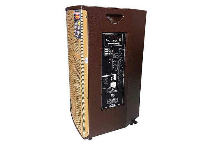 Loa Bose 15DE điều chỉnh âm thanh dễ dàng