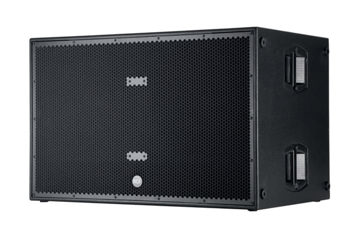 RCF 8006-AS sở hữu vẻ ngoài chắc chắn và bền bỉ