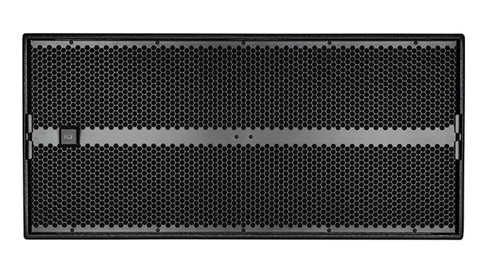 Loa RCF 9006-AS sở hữu kích thước lớn, trọng lượng nặng