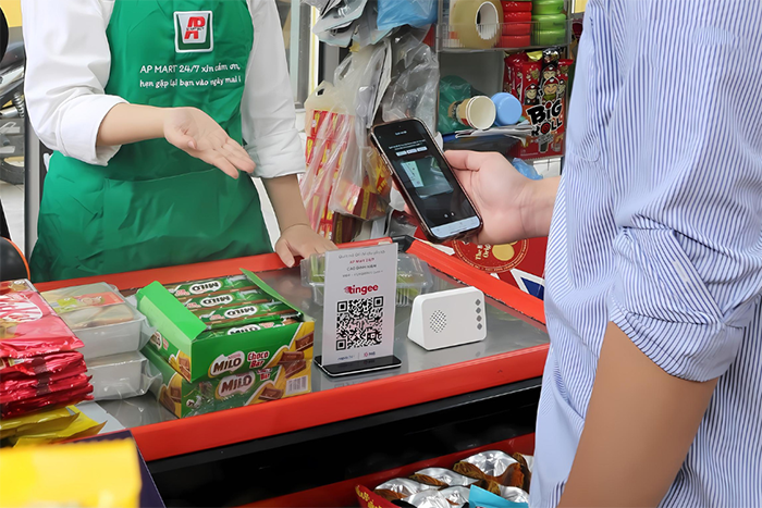Loa thông báo chuyển khoản cực kỳ phù hợp với các cửa hàng, quán ăn, tạp hóa, quán cafe,...