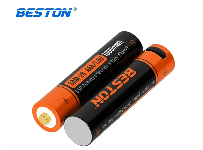 Pin sạc micro không dây Beston: 135.000 đồng