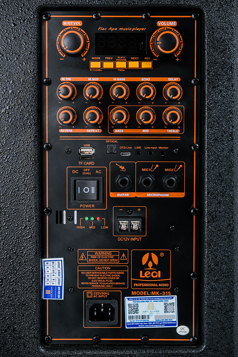 Bảng điều khiển của loa LEQI MK-315 đầy đủ các tính năng