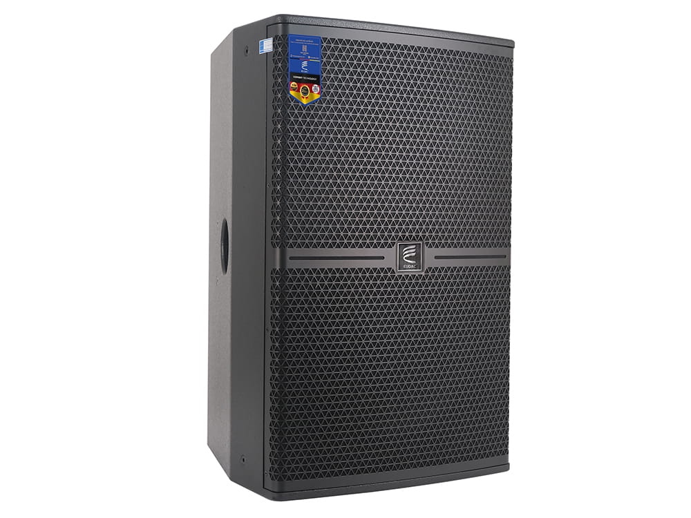 Mặt bên trái của loa hội trường EUDAC GK-15