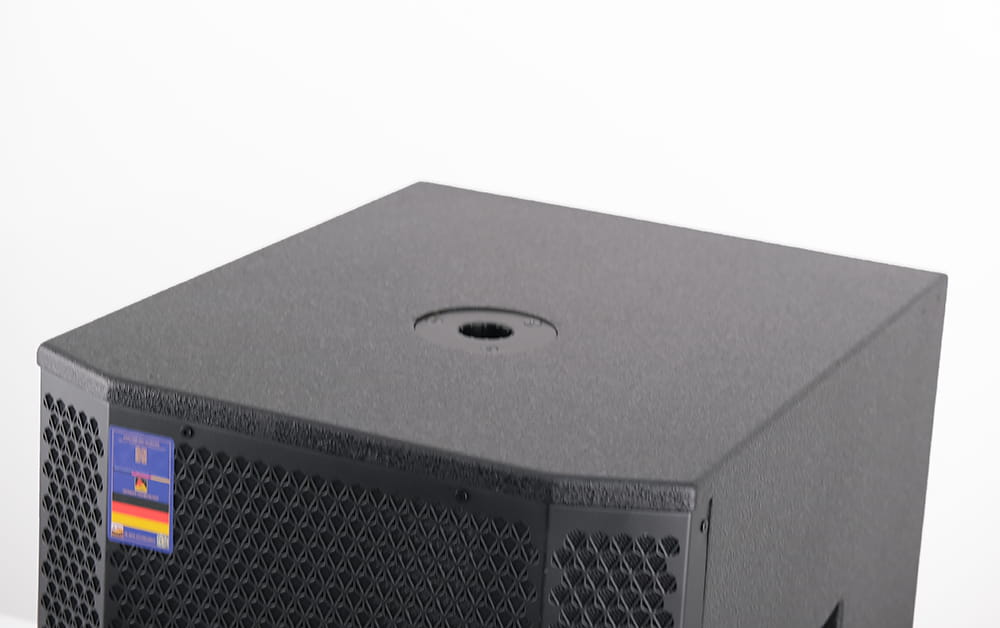 Góc quay mặt trên của loa subwoofer EUDAC GL-15S