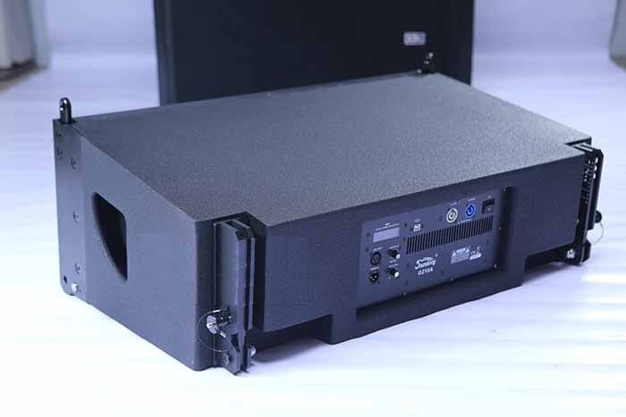 Mặt sau loa array Soundking SP-210A