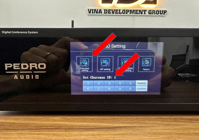 Bước 9: Chọn Executive và nhập ID của Micro muốn chọn làm Micro chủ tịch.