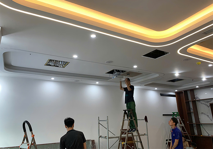 Khôi phục không gian trần sau khi lắp đặt loa âm trần